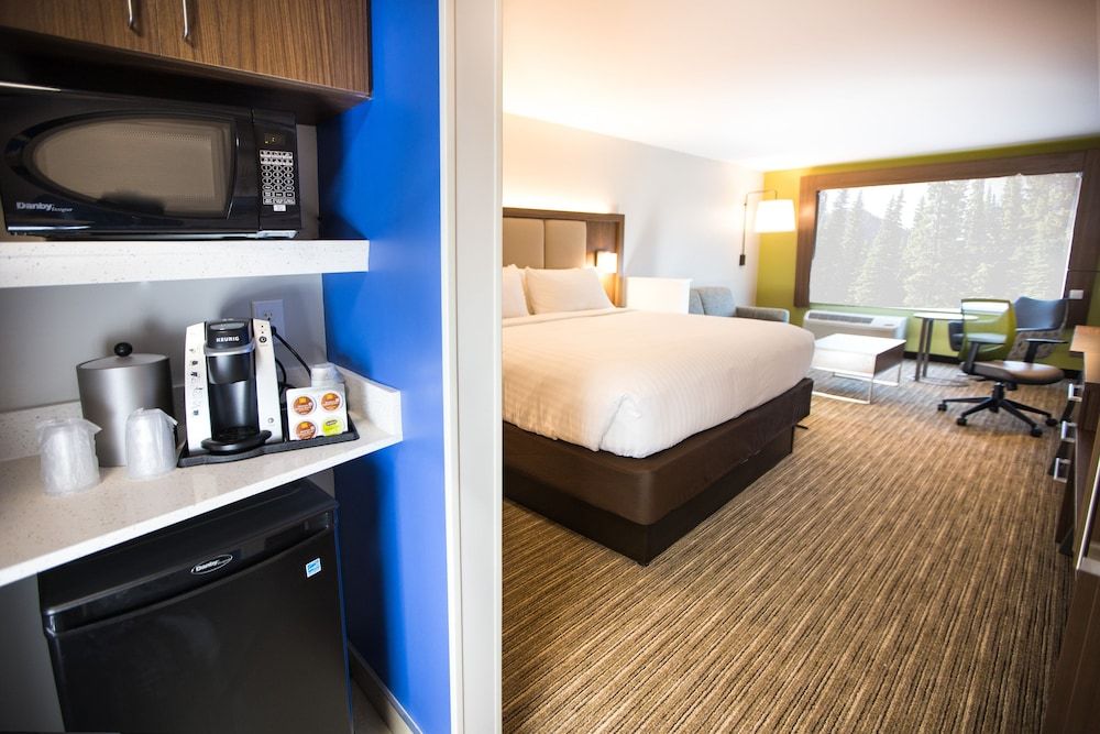 Standard Room, 1 King Bed, Accessible (Comm Access)