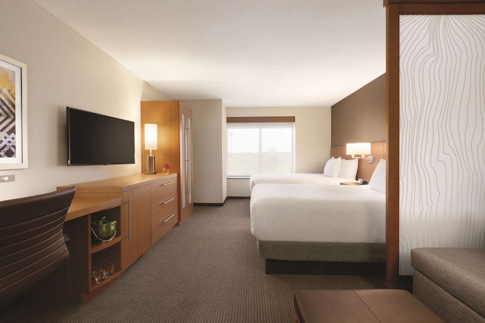 undefined Hyatt Place Niagara Falls 3