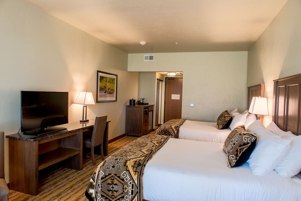 Cedar Creek Lodge and Conference Center Standard Room, 2 Queen Beds