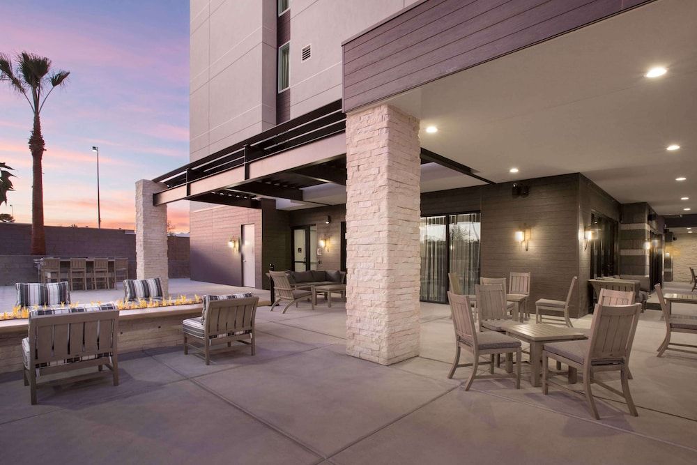 undefined Homewood Suites by Hilton Las Vegas City Center 2