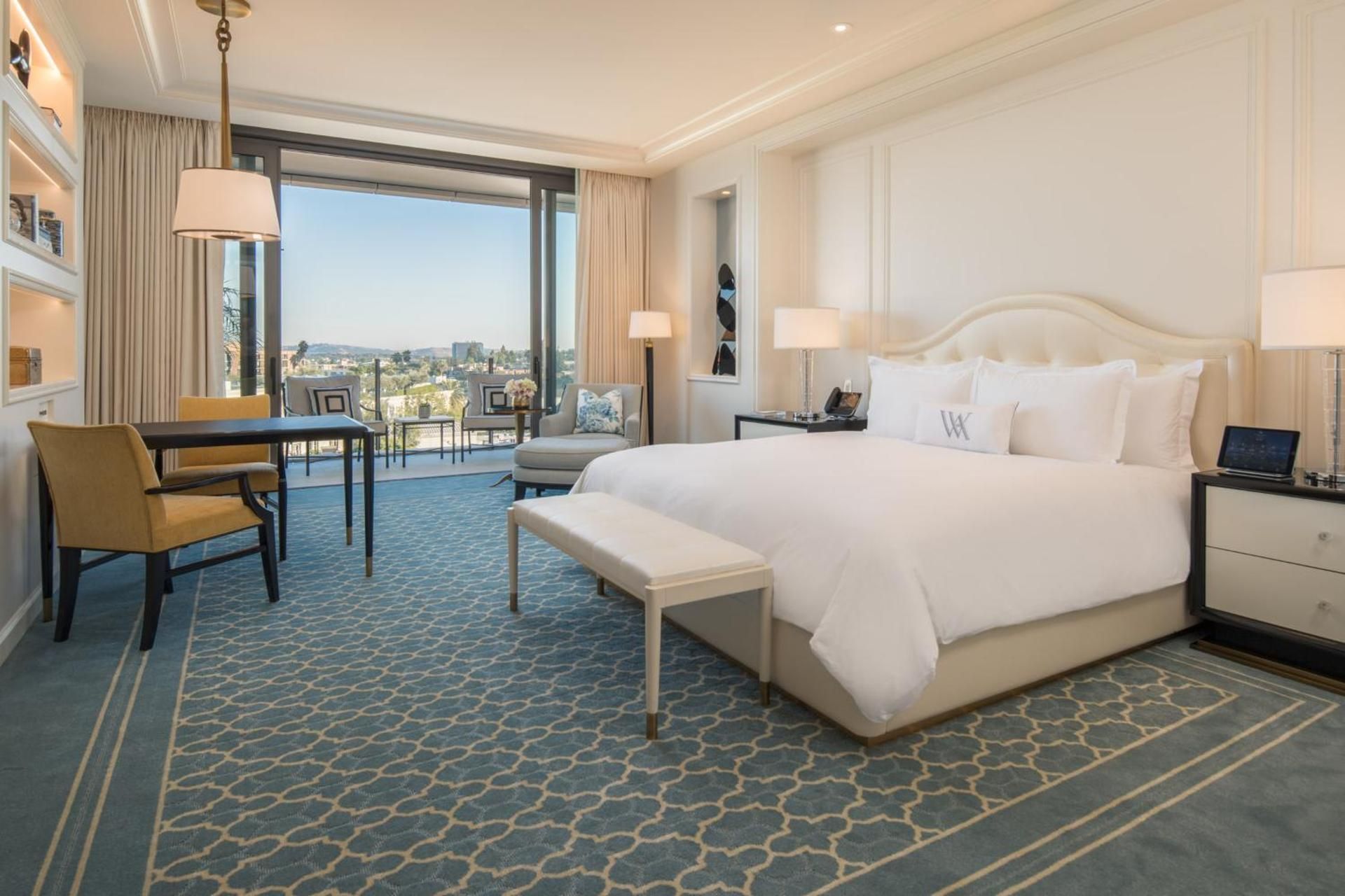 Deluxe King Room High Fl - Hearing Accessible