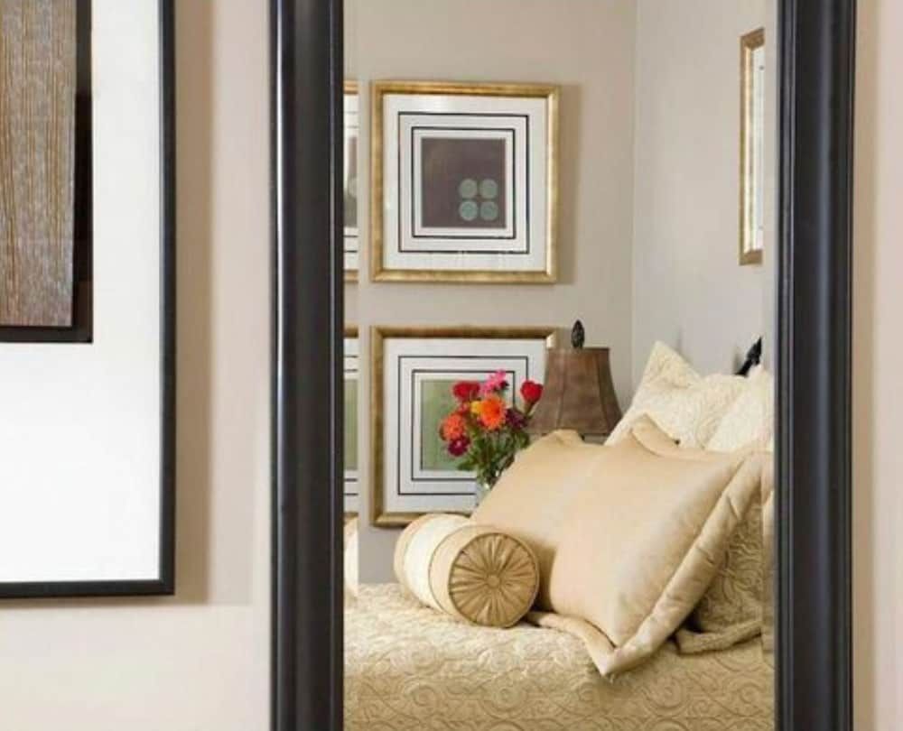 undefined La Maison in Midtown an urban B&B 7