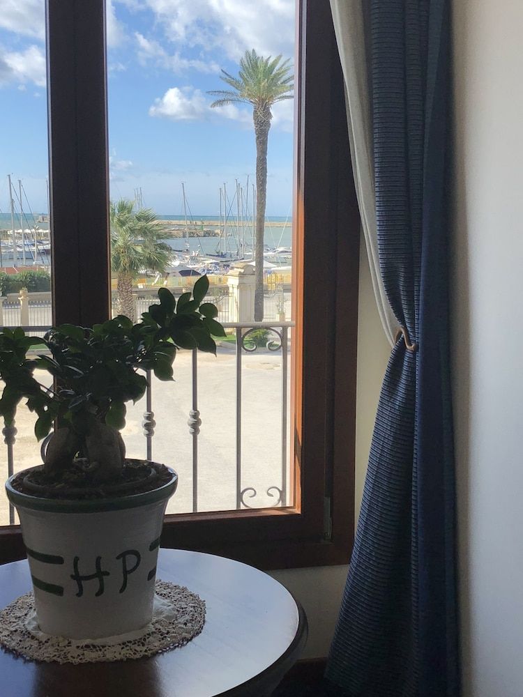 Grand Hotel Palace Suite 6