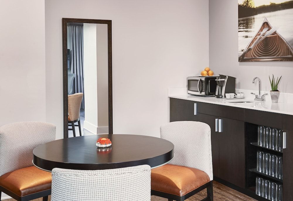 The Abernathy of Clemson Premium View King 5