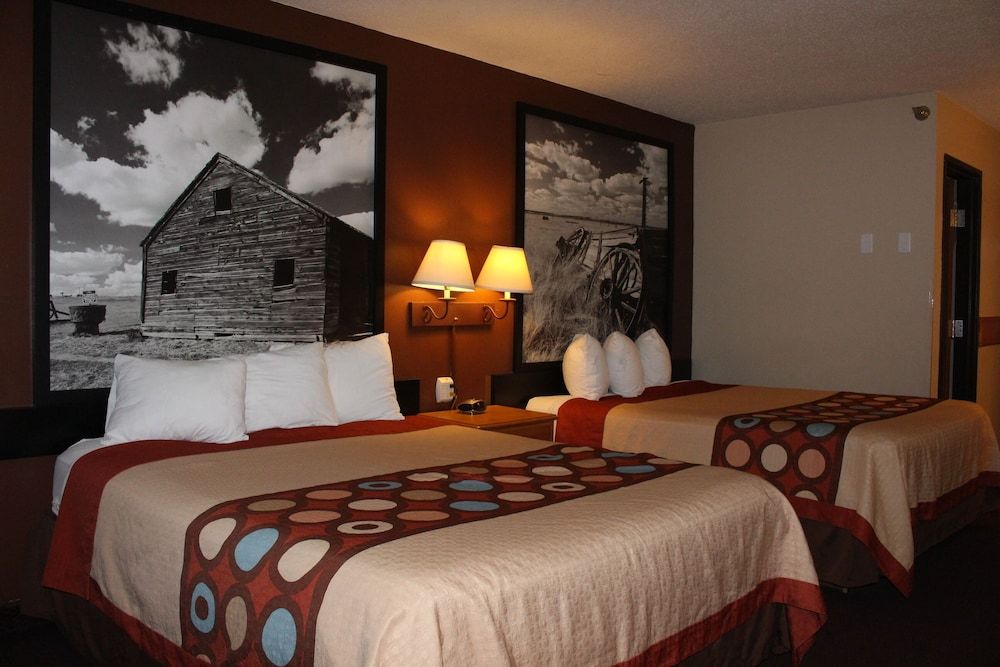 Room, 2 Queen Beds, Non Smoking (Main Building, Pet Friendly)