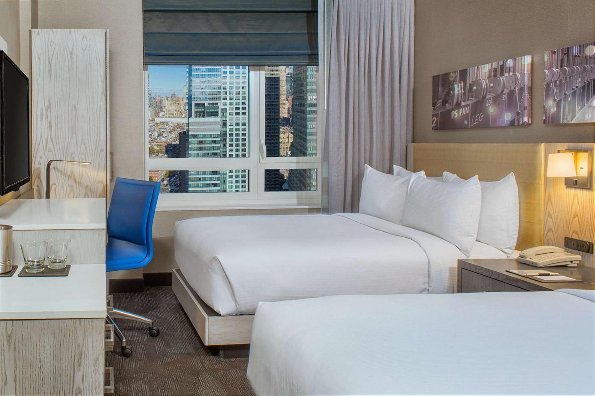 2 Double Beds Premium City View