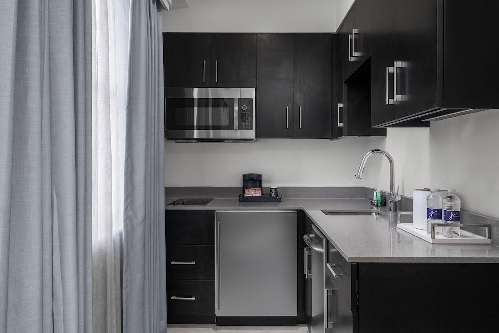 The Jung Hotel and Residences Executive Room, 2 Queen Beds 4