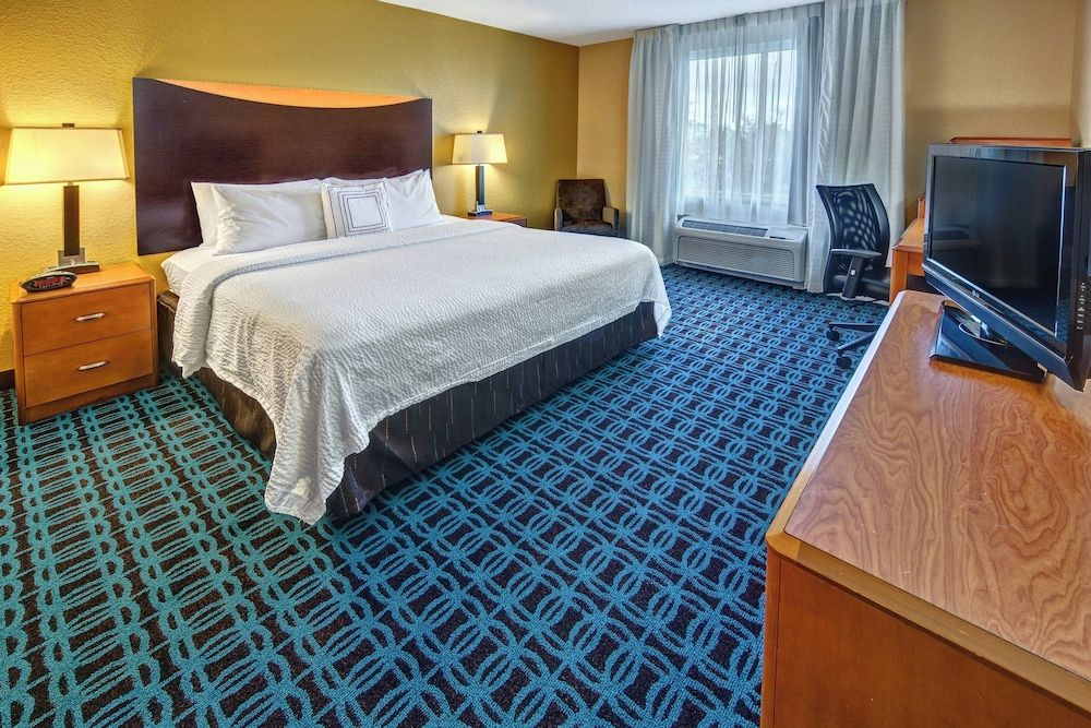 Room, 1 King Bed, Non Smoking