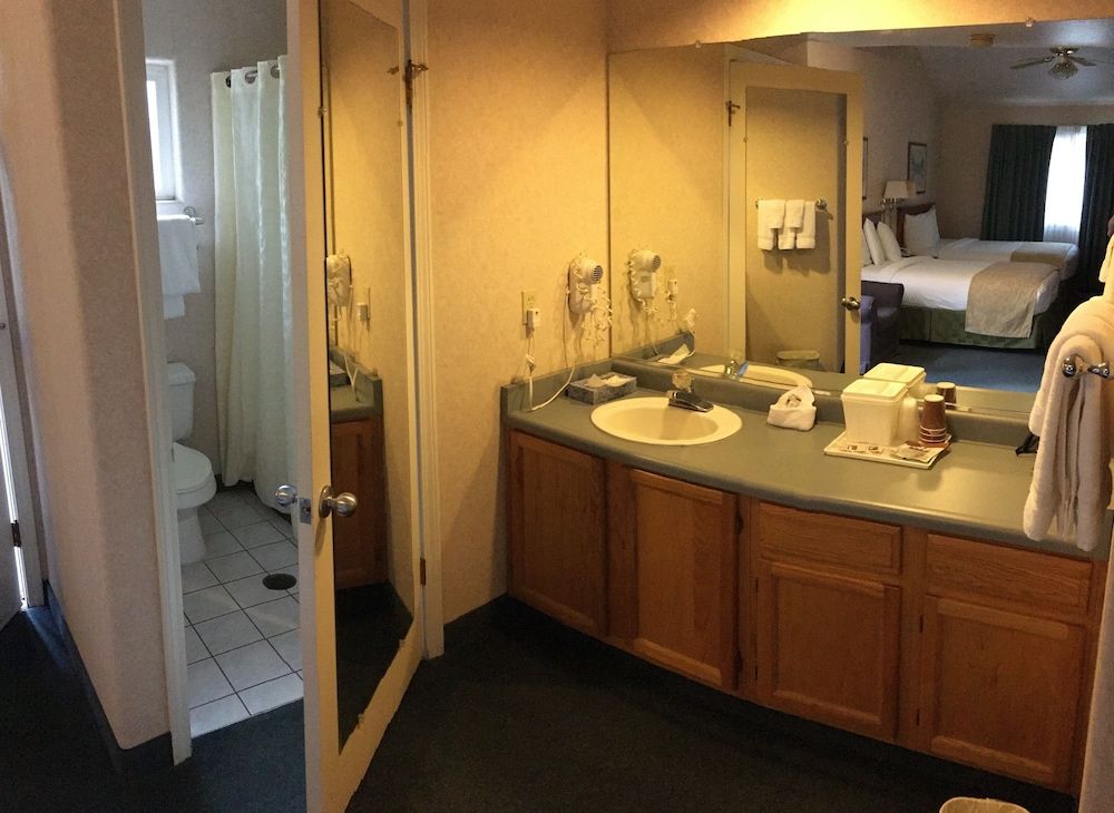 Suite, 2 Queen Beds