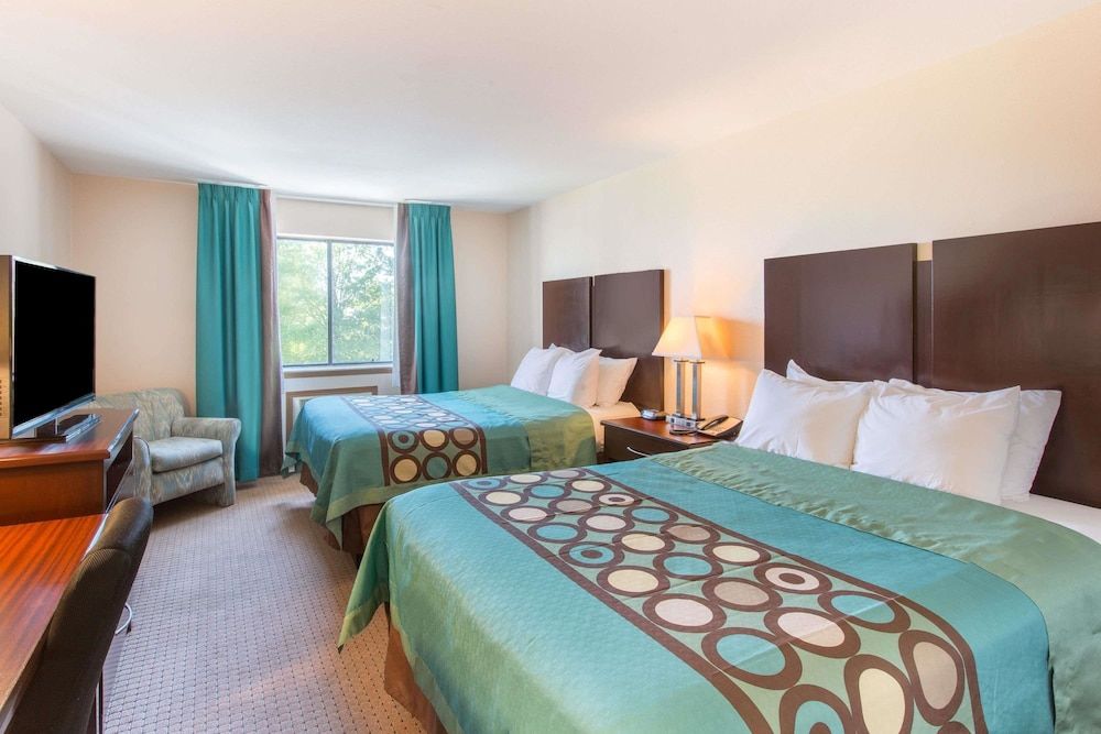 Room, 2 Queen Beds, Smoking