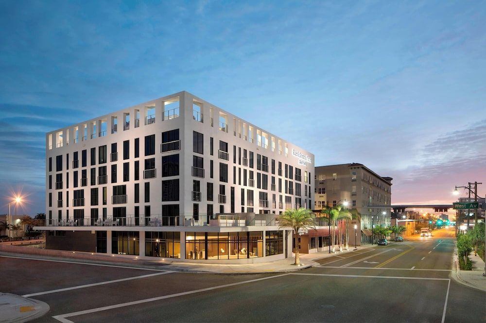 undefined Residence Inn by Marriott Miami Beach South Beach 3