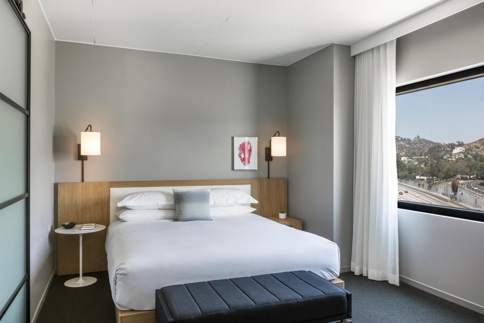 undefined Kimpton Everly Hotel Hollywood by IHG 3