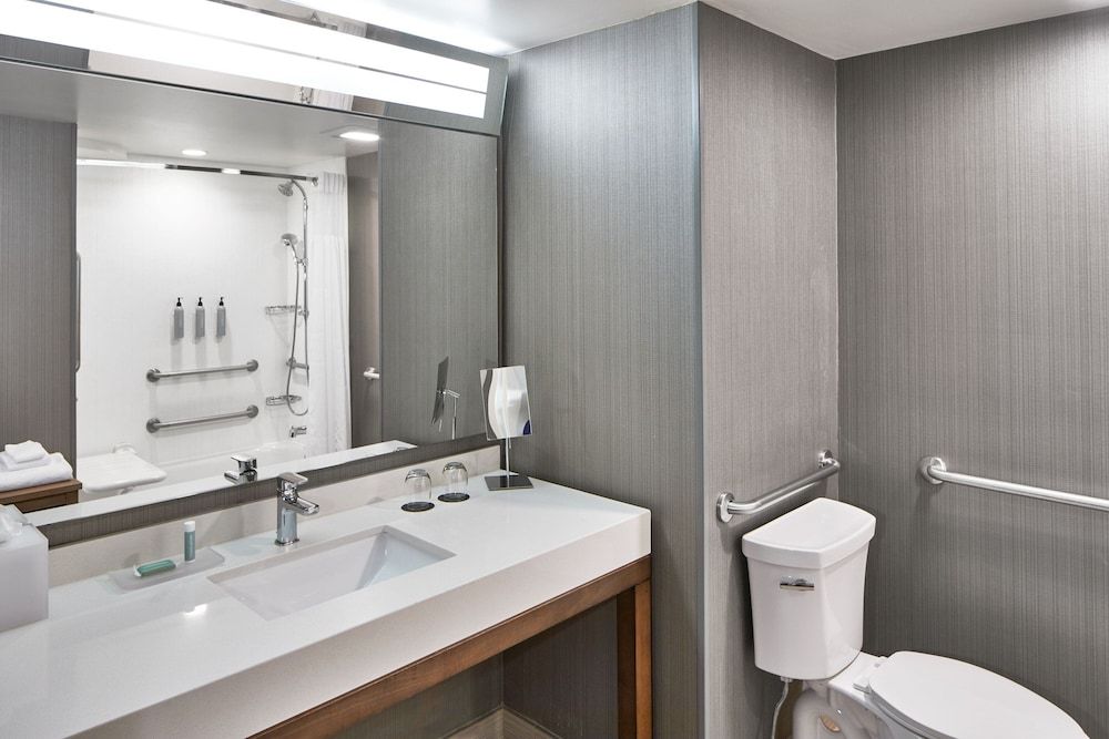 Room, 2 Queen Beds (Hearing Accessible)