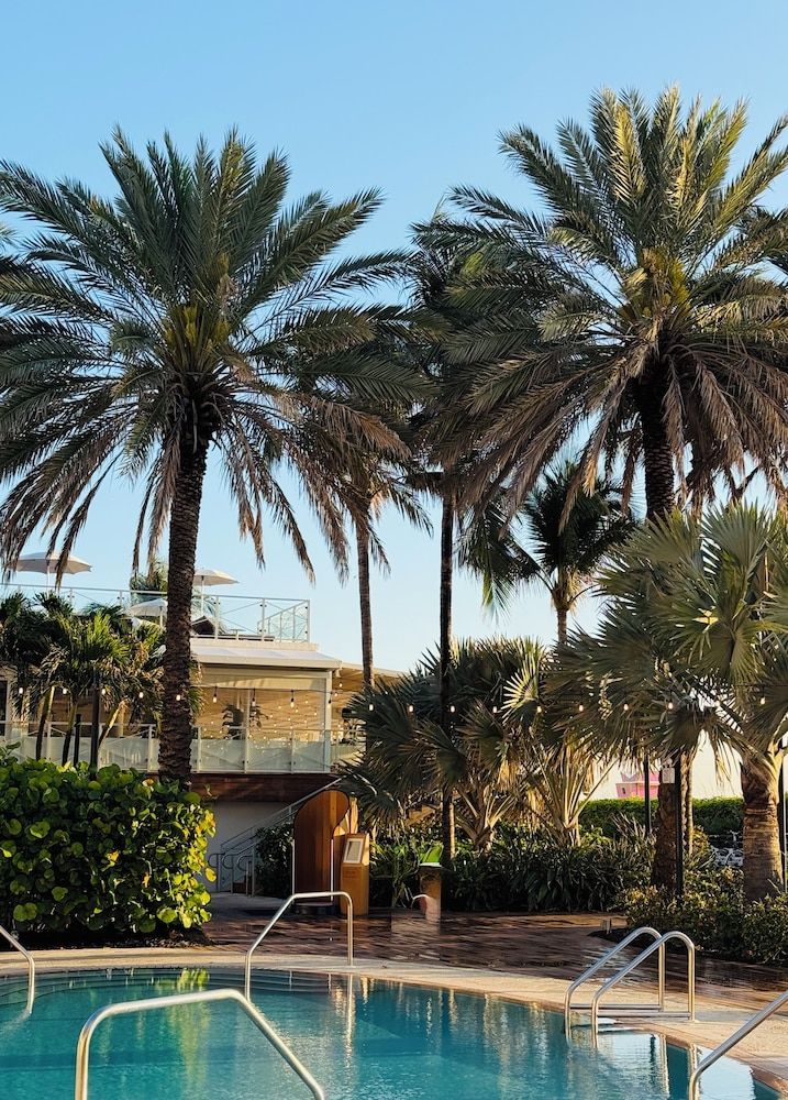 undefined Nobu Hotel Miami Beach 8