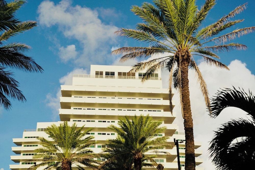 undefined Nobu Hotel Miami Beach 2