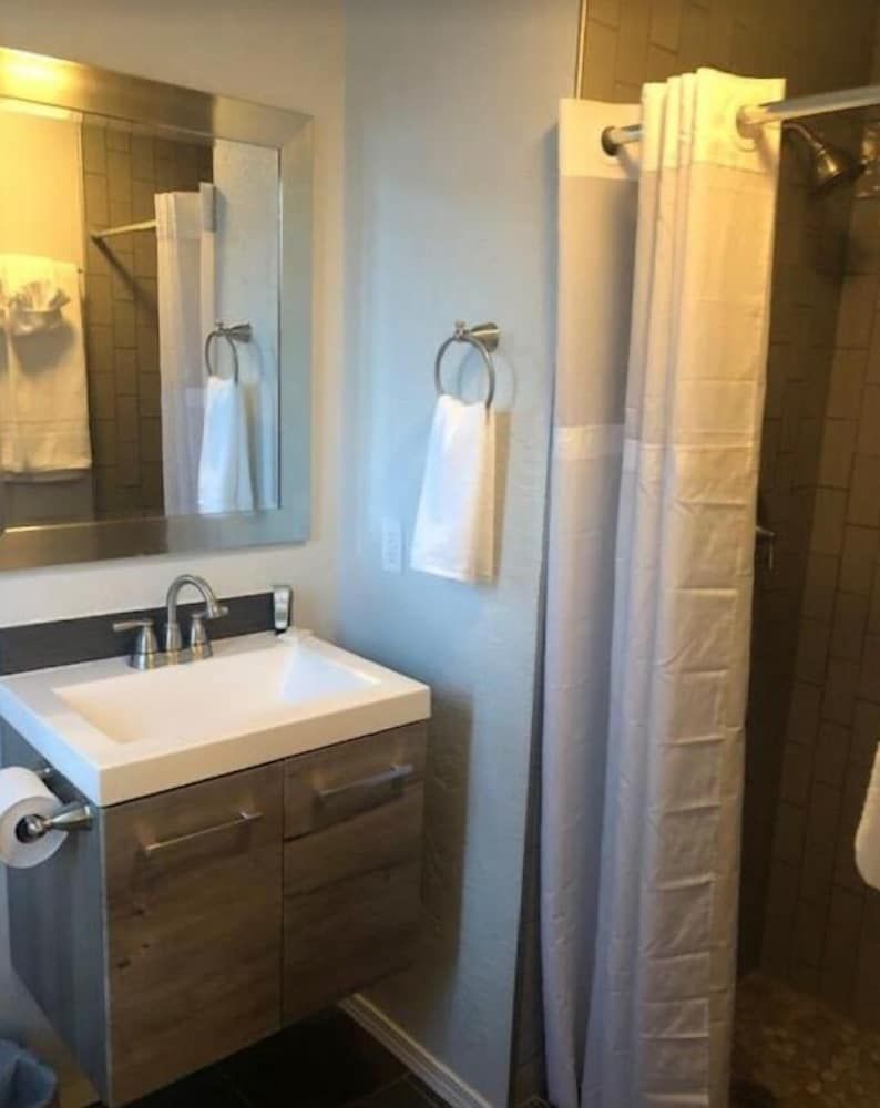 Room 18