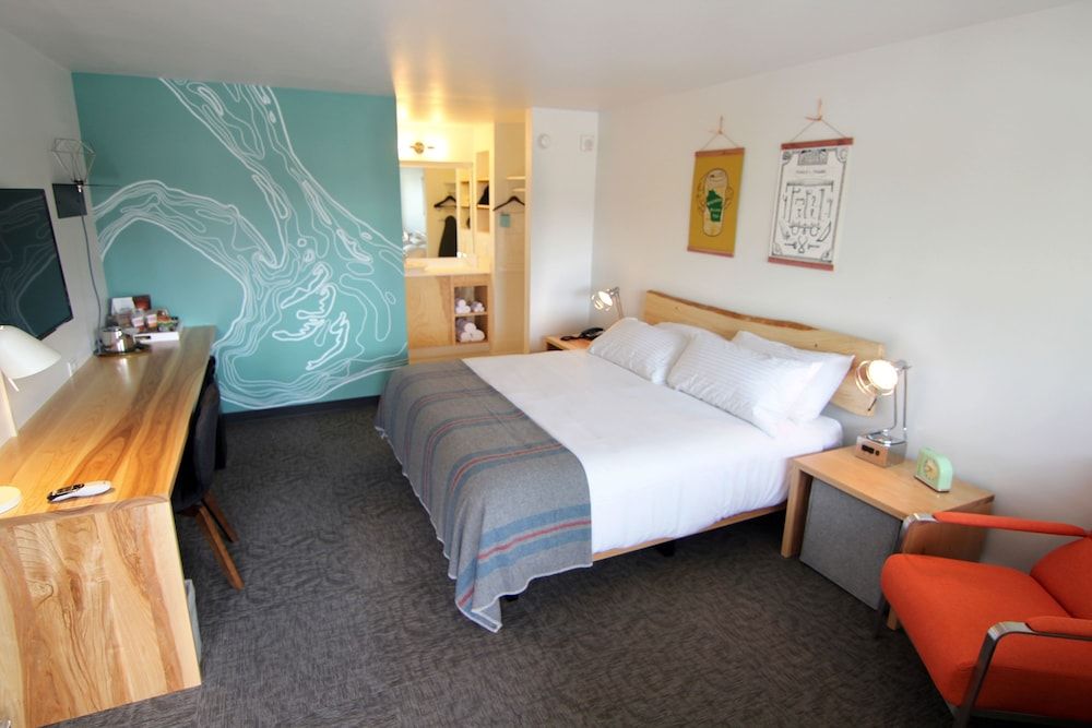 The Oxbow Hotel King Flat (Exterior Entrance)