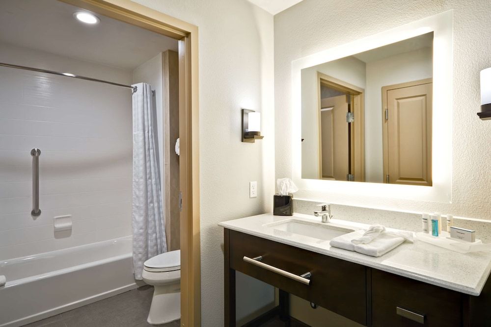 Studio Suite, 2 Queen Beds, Accessible, Non Smoking (w/ bathtub)