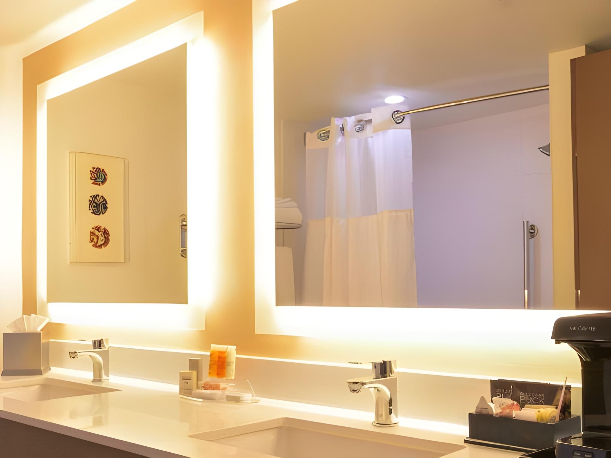 King Room - Disability Access