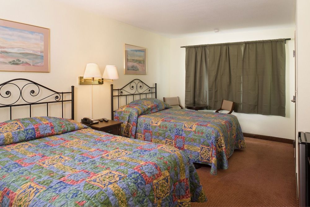 Standard Room, 2 Queen Beds