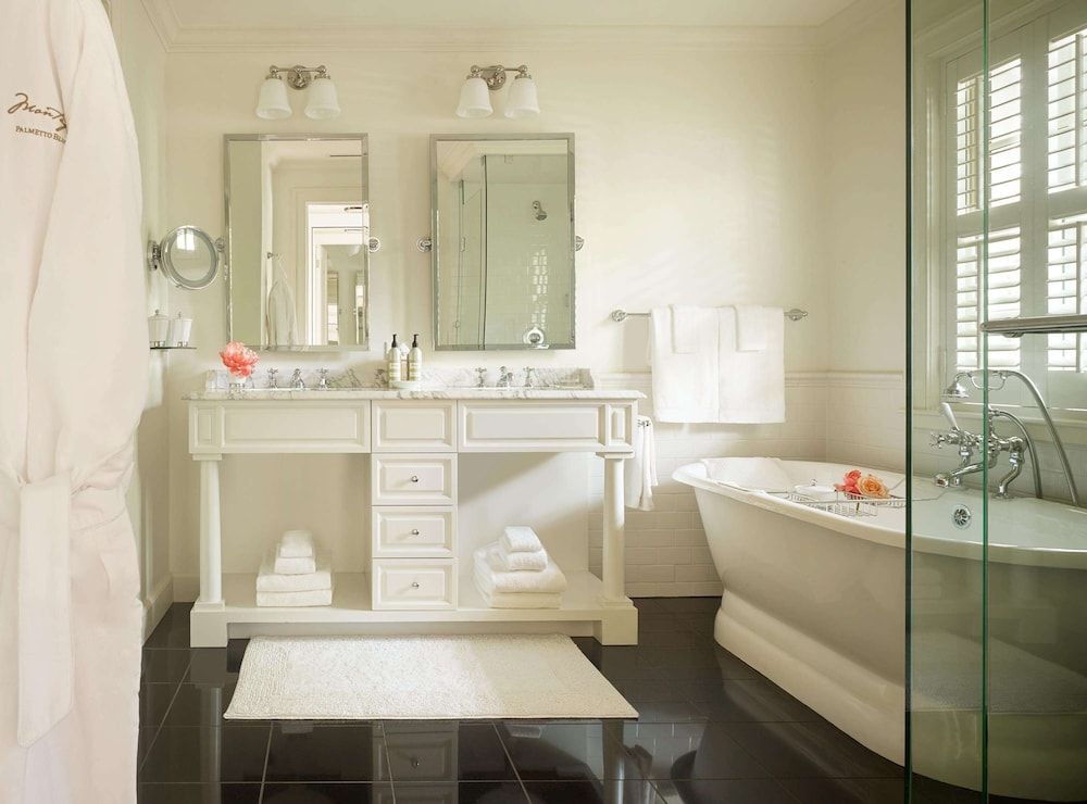 Inn Queen Queen Room
