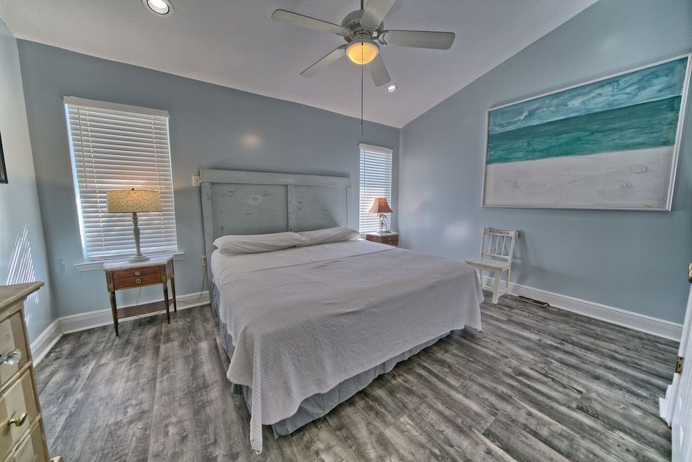 Studio, 1 King Bed, Jetted Tub (Villa 27)