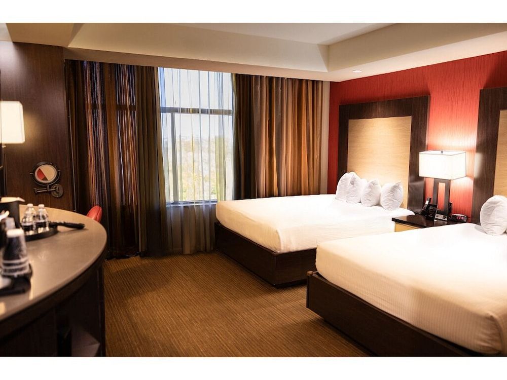 Cherokee Casino & Hotel Roland