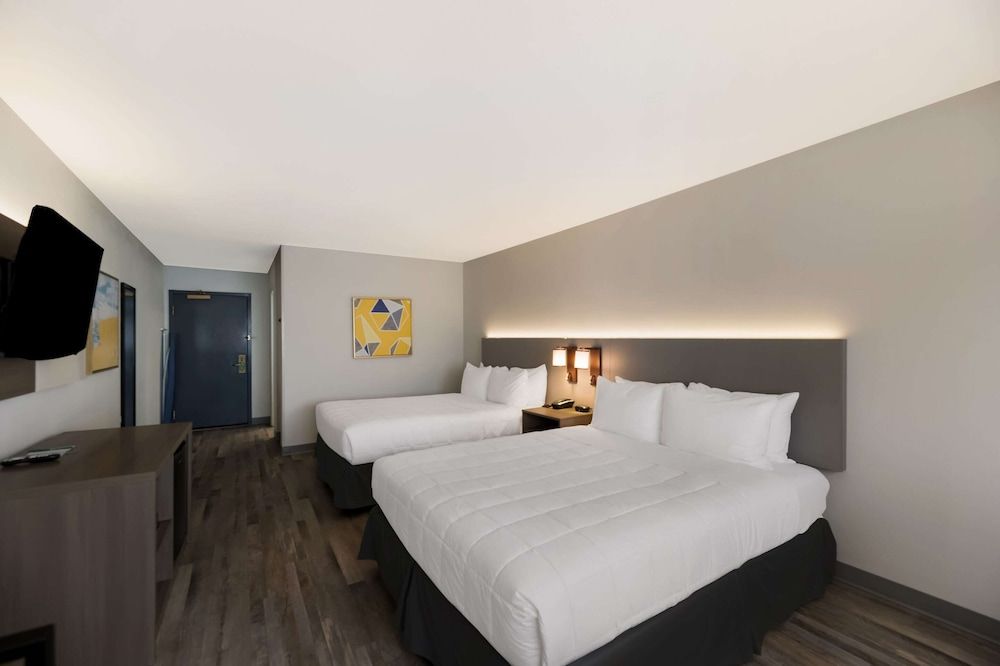 Standard Room, 2 Queen Beds, Non Smoking