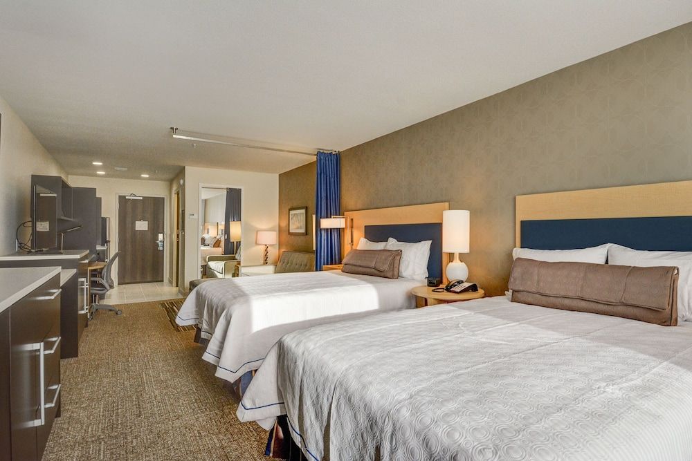 Studio, 2 Queen Beds, Accessible, Non Smoking (Hearing)