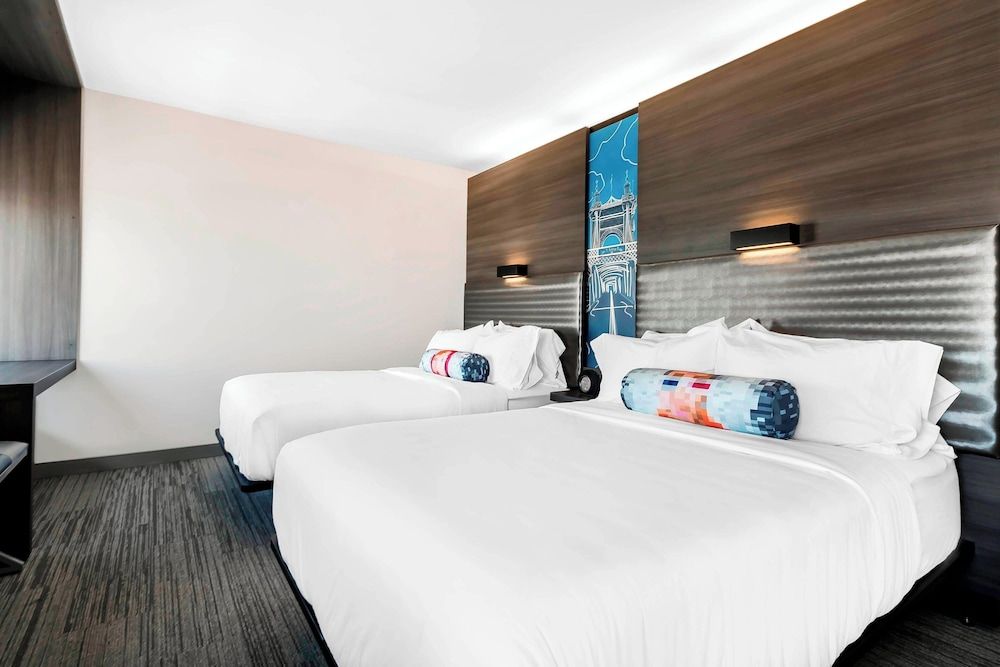 aloft, Room, 2 Queen Beds