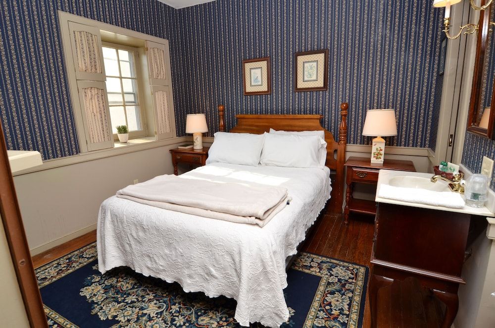 Deluxe Suite, Private Bathroom (James Monroe)