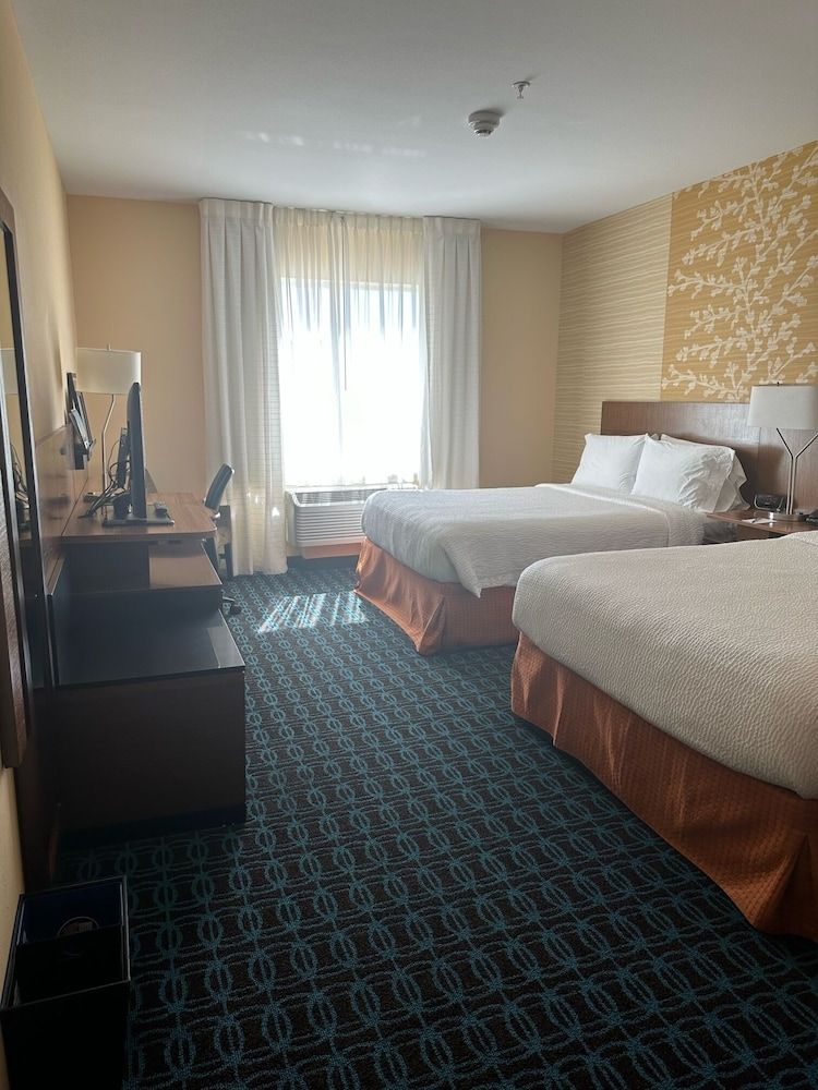 Room, 2 Queen Beds, Non Smoking