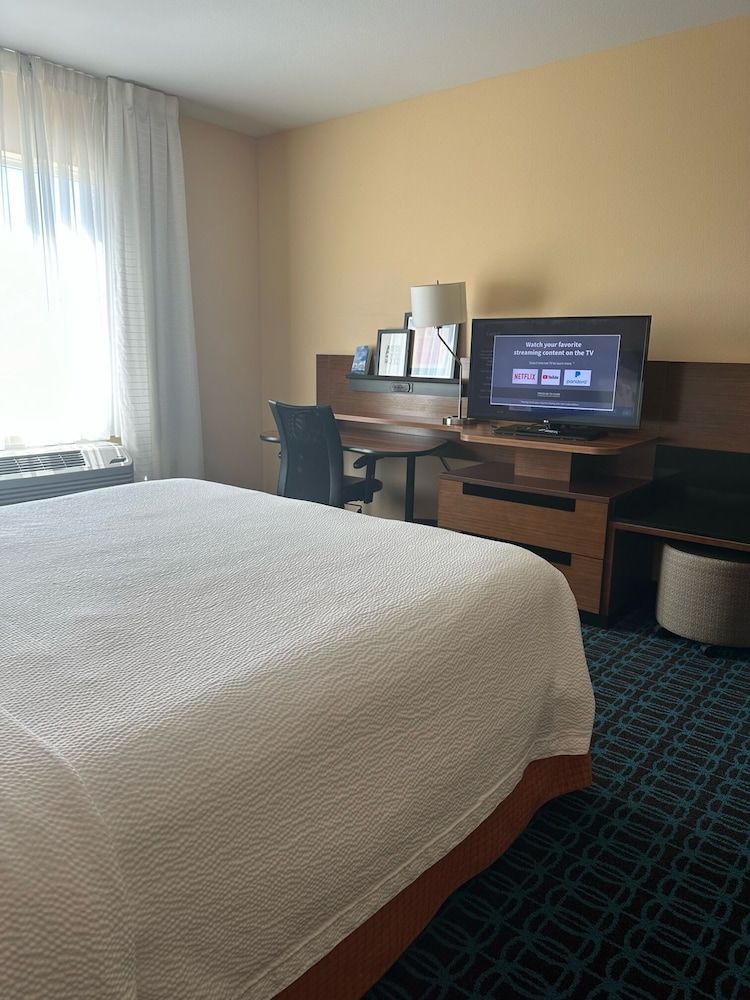 Room, 1 King Bed, Non Smoking