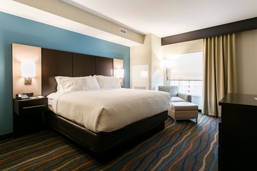 Standard Room, 1 King Bed with Sofa bed