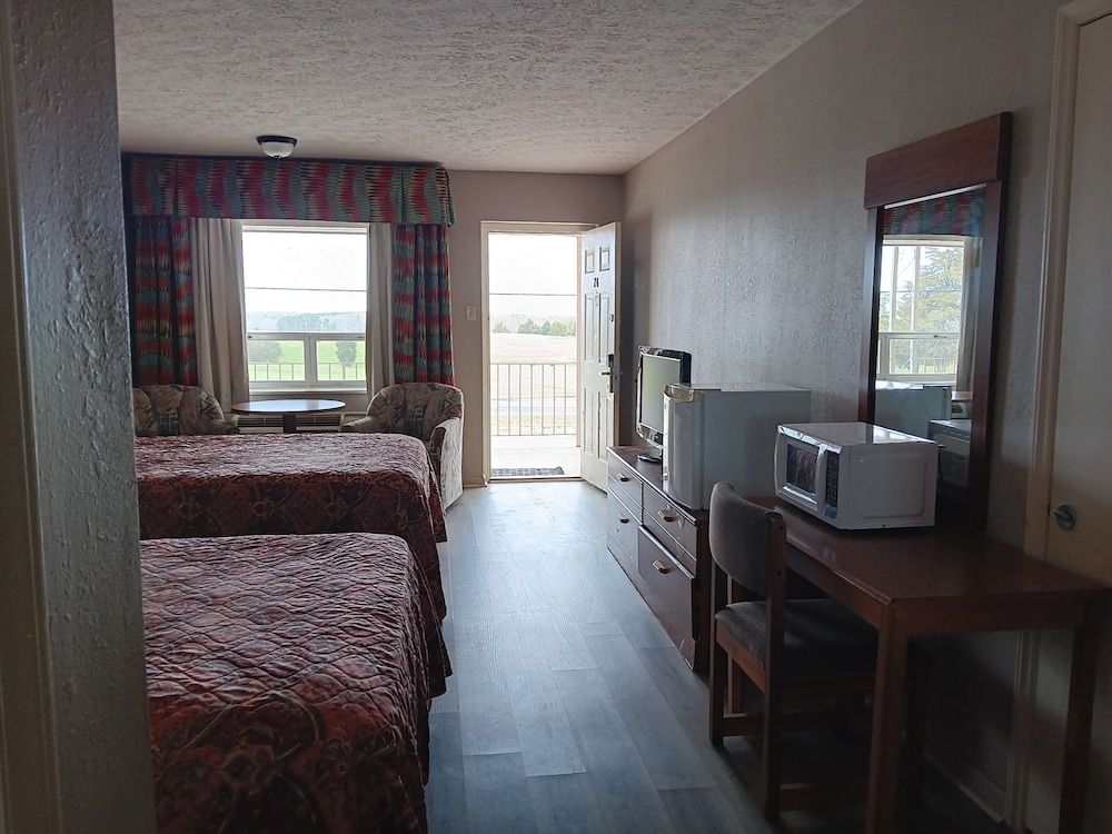 Room, 2 Queen Beds, Non Smoking