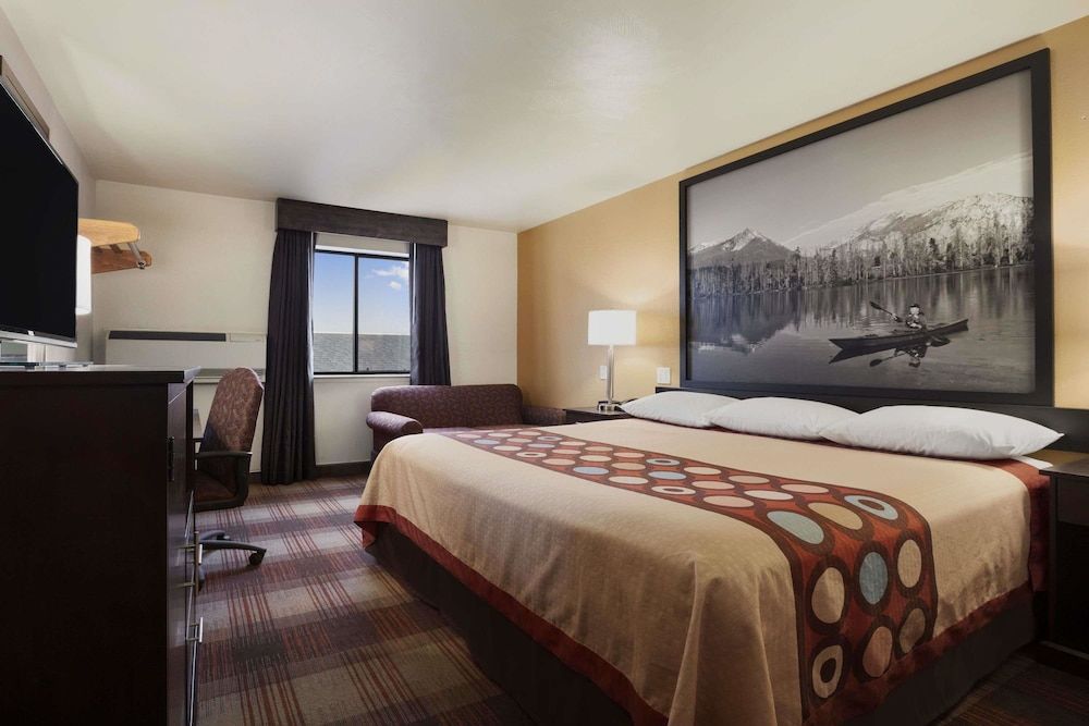 Standard Room, 1 King Bed