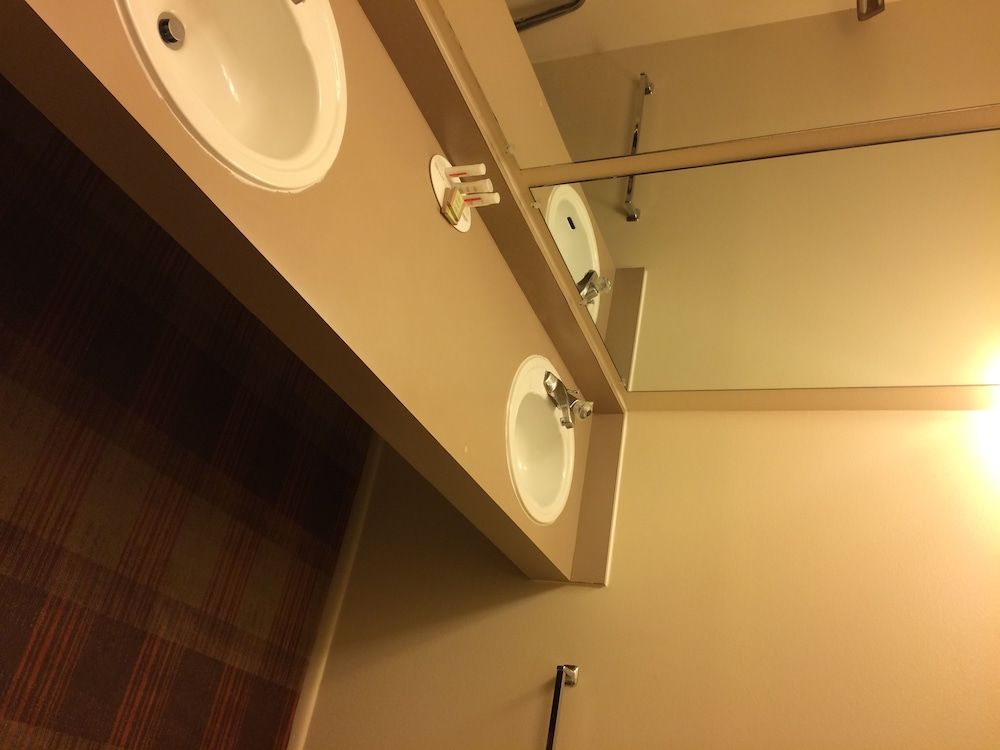 Suite, 1 Queen Bed, Microwave