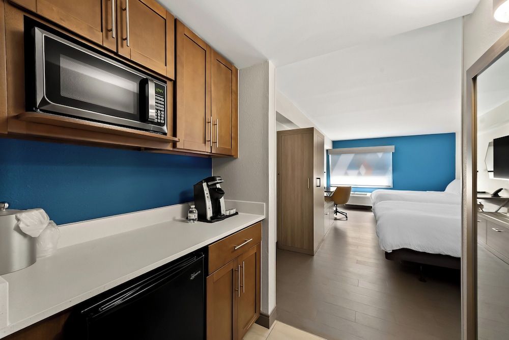 Standard Room, 2 Queen Beds