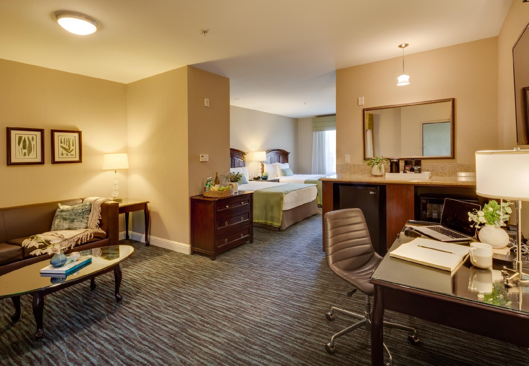 Ayres Hotel & Spa Mission Viejo – Lake Forest Two Queen Pillowtop Studio Suite 3