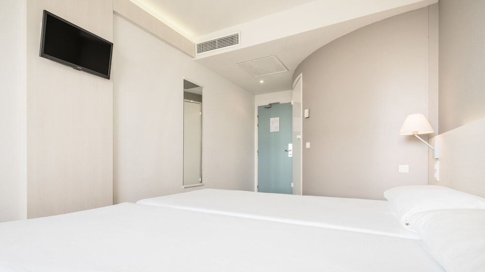 Hotel ILUNION Valencia 3 Double Room 4