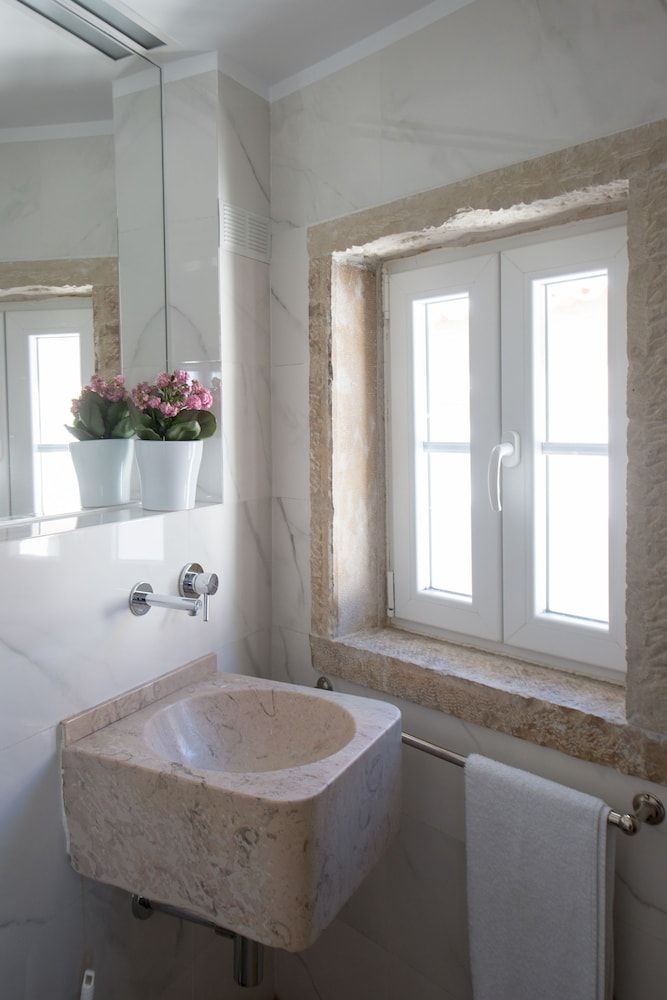 undefined Almamater Lisbon Apartments 10