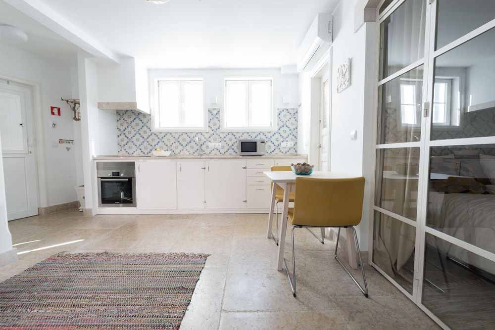 undefined Almamater Lisbon Apartments 5