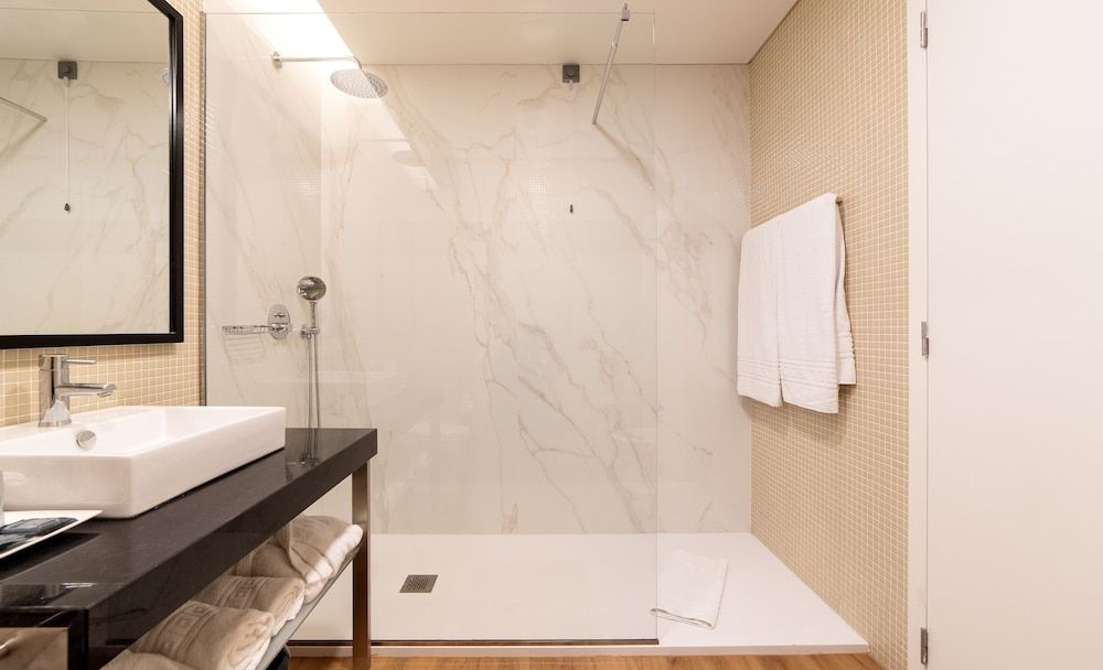 Hotel Flôr de Sal by The Editory Standard Single Room 8