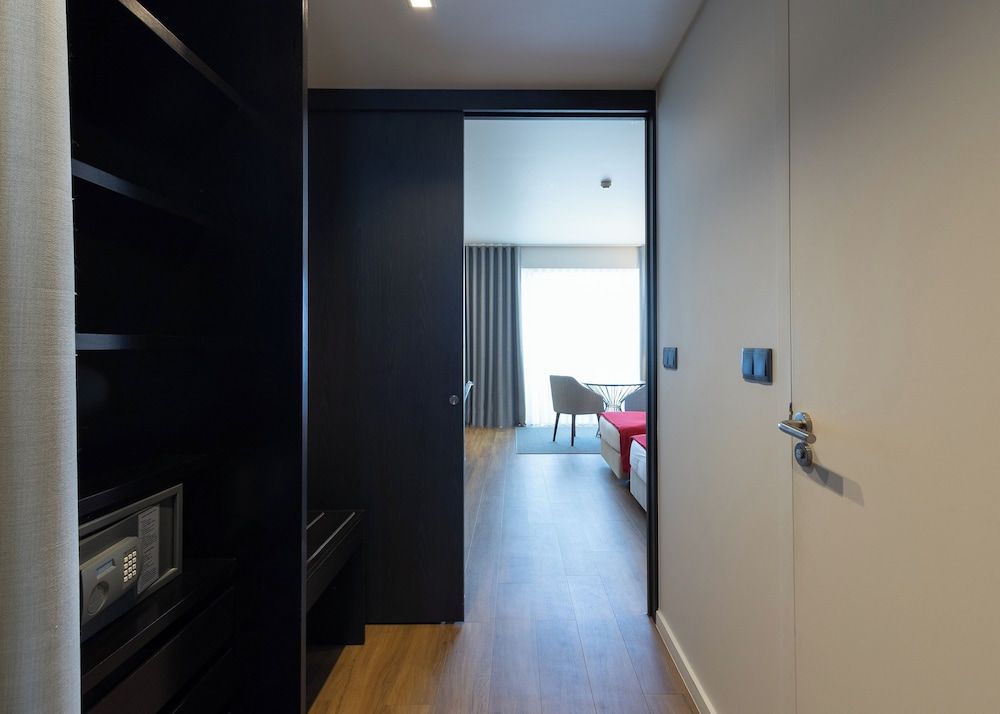 Hotel Flôr de Sal by The Editory Junior Suite, Mountain View 10