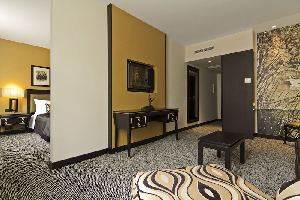 SANA Silver Coast Hotel Premium Suite 3