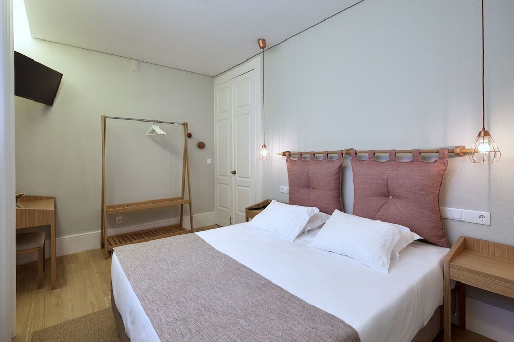 The Rex Hotel Comfort Double Room, 1 Queen Bed 2