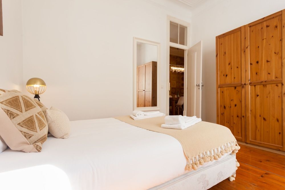 undefined Tejo Vintage Three-Bedroom Apartment - by LU Holidays 8