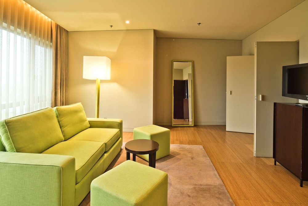 Suite, 1 Double Bed, Bathtub
