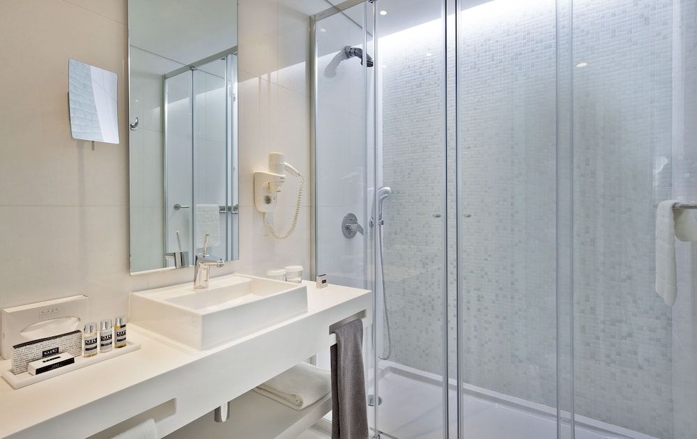 Hotel White Lisboa Deluxe Double or Twin Room 4