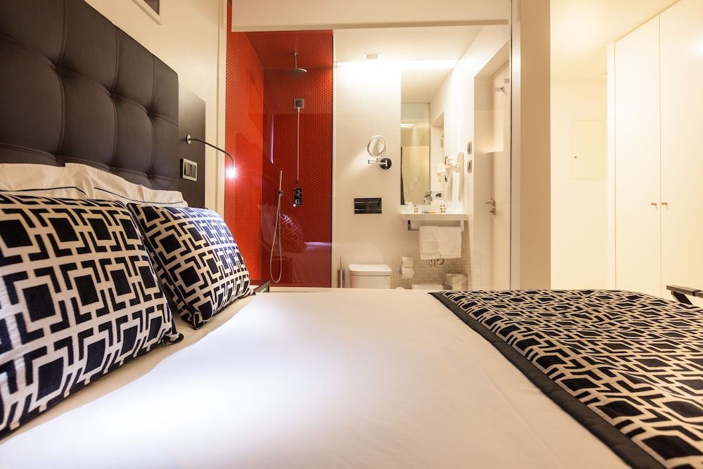 Faro Boutique Hotel Superior Double or Twin Room 9